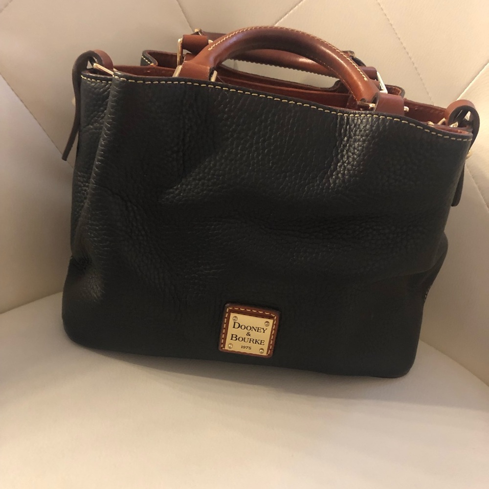 Dooney & Bourke bag